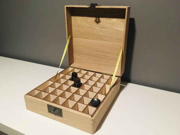 Tammepuust laegas väike